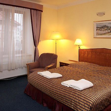 Hotel Prajer Vodňany Buitenkant foto