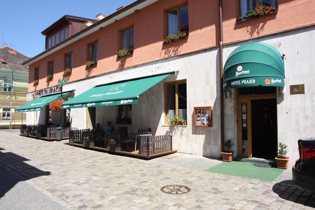 Hotel Prajer Vodňany Buitenkant foto