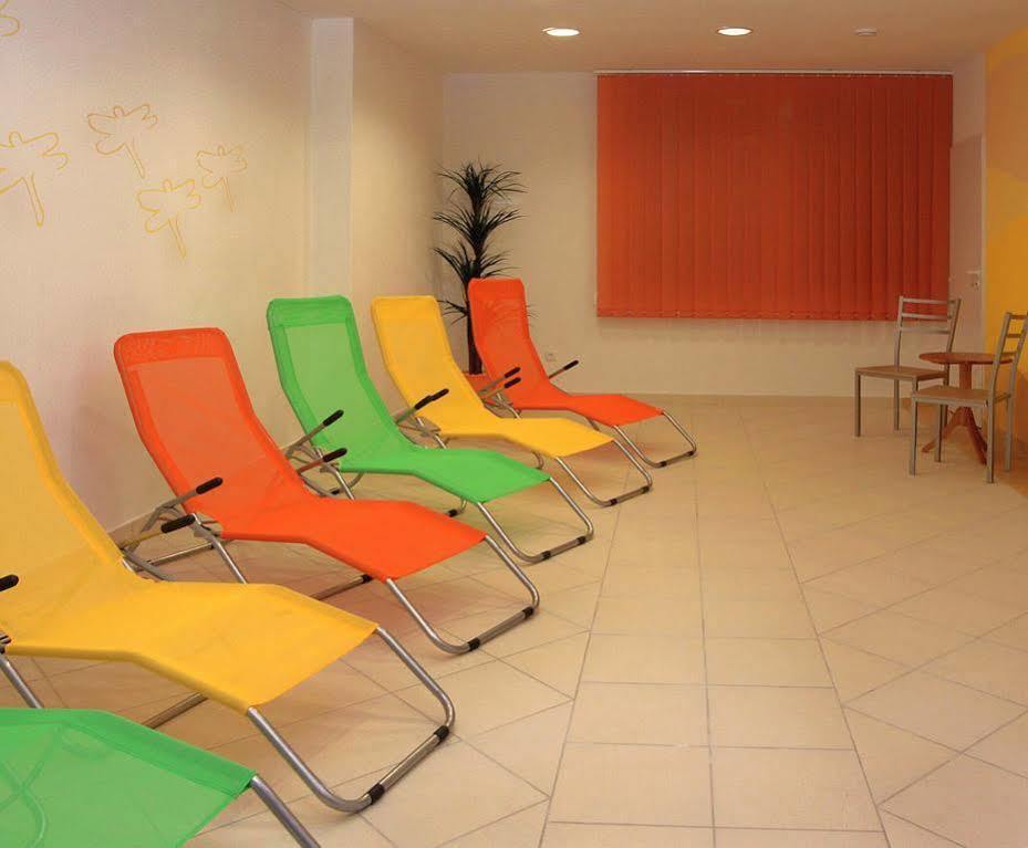 Hotel Prajer Vodňany Buitenkant foto